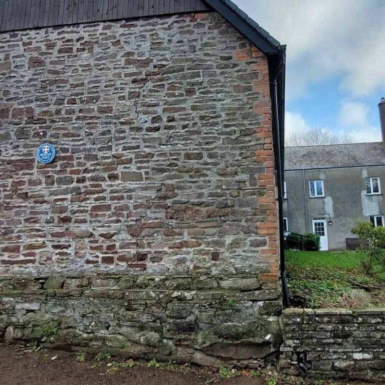 New rescue post sign (1)